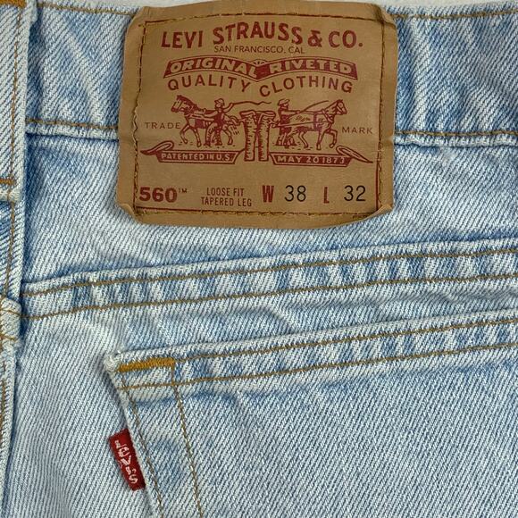 VTG 90s Levis 560 Mens Jeans 38x32 Loose Fit Tapered Leg Made In USA Meas: 36x30 - Picture 3 of 12